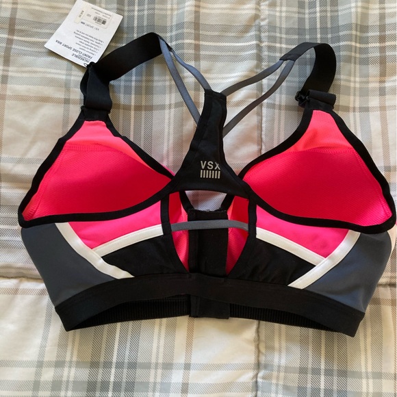 New! Victoria’s Secret SPORT.  32D Front close Sports Bra - Picture 2 of 3